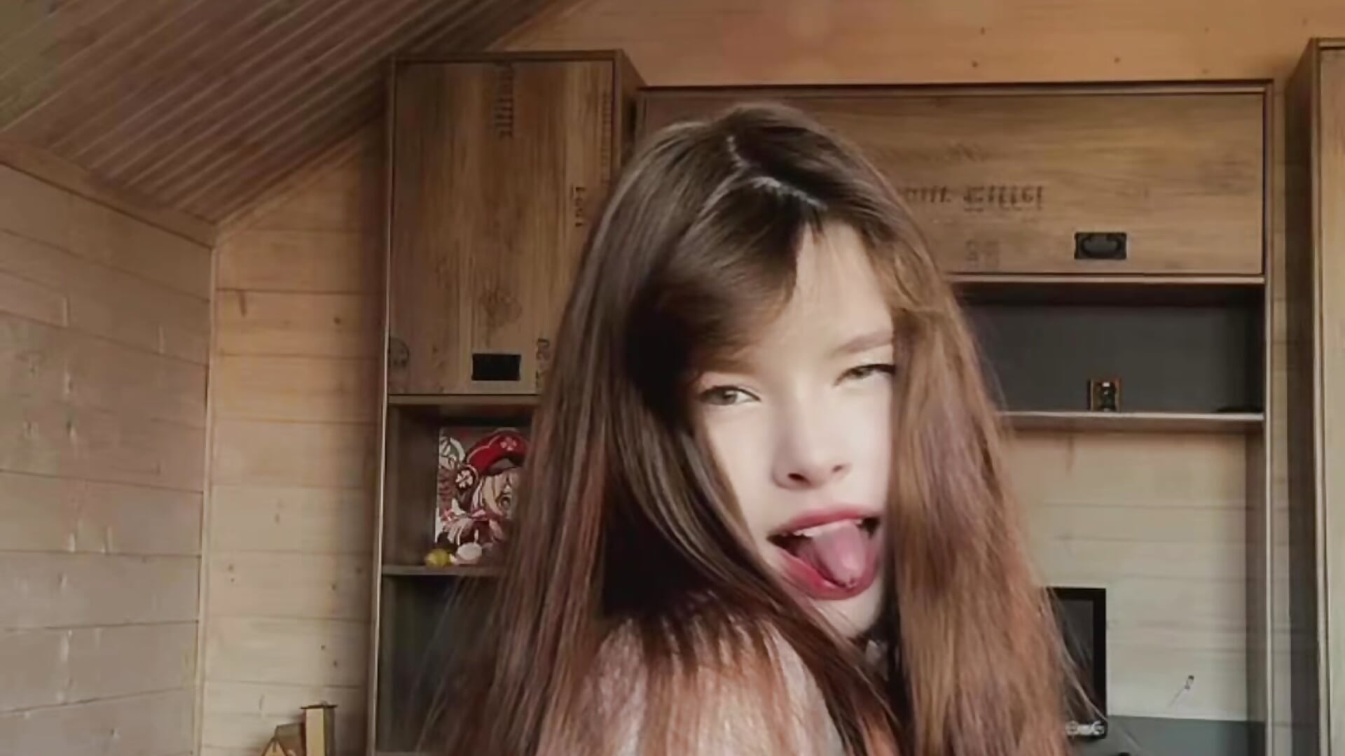 good morning <3 – video od webkamerové modelky EvaFlamee