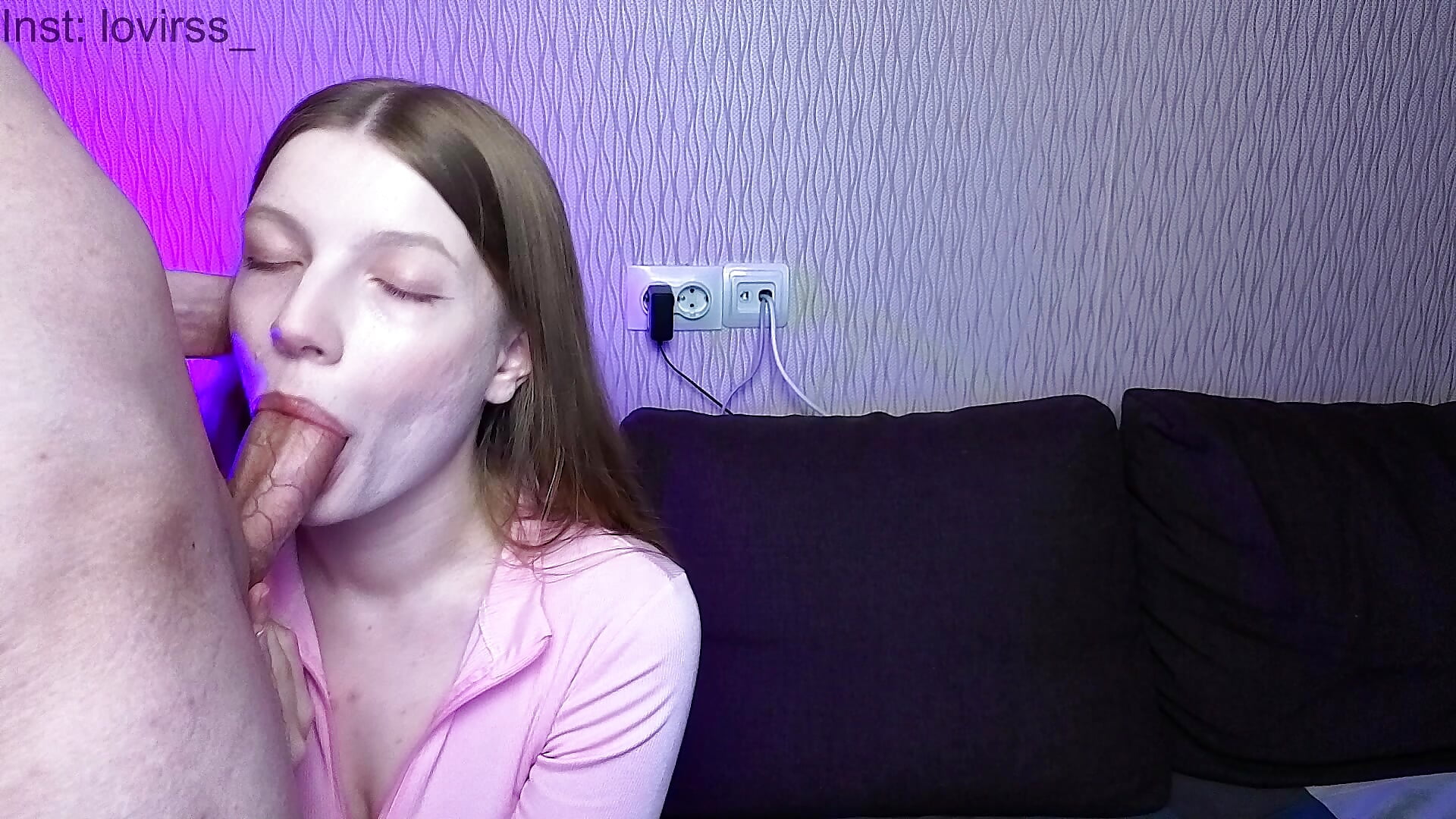 Gentle blowjob and cum in mouth close-up– Mikokiss kameramodell videója