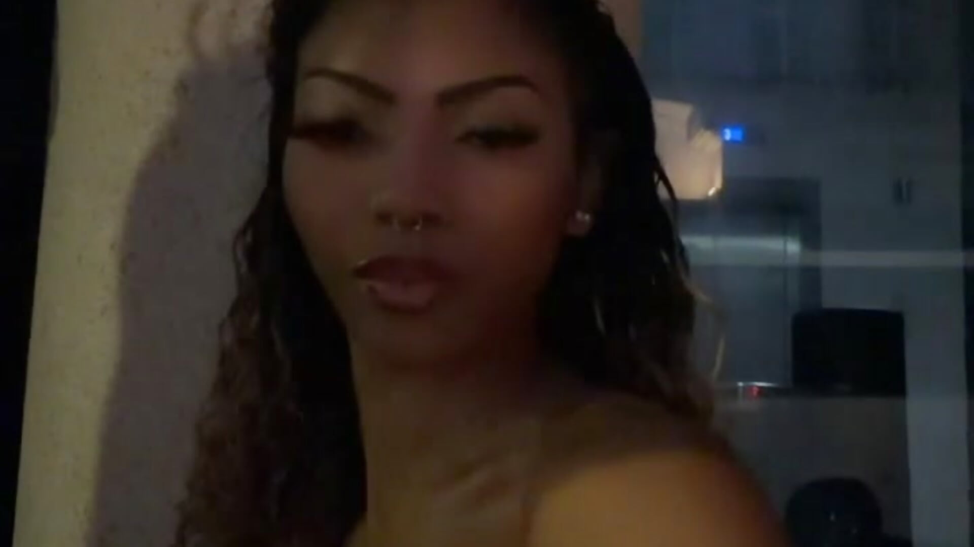 fun night >> – video af ariialove cam-model