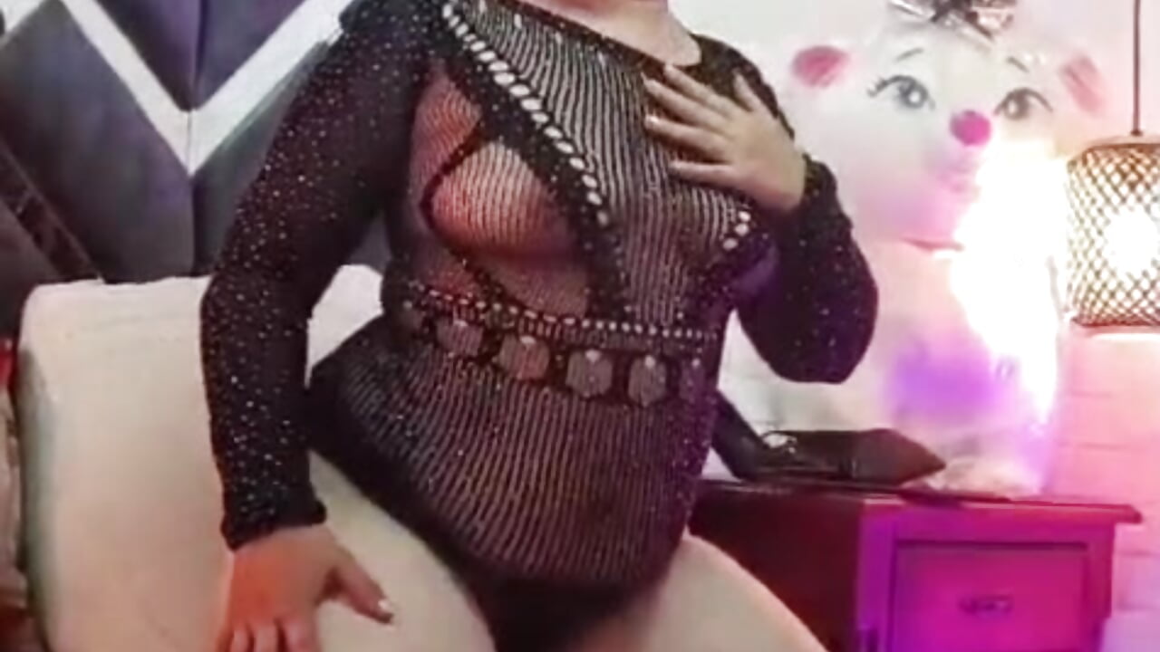 WhatsApp Video 2026-09-03 at 8,01,07 AM - Sacha1_chantelle adlı kamera modelinin videosu
