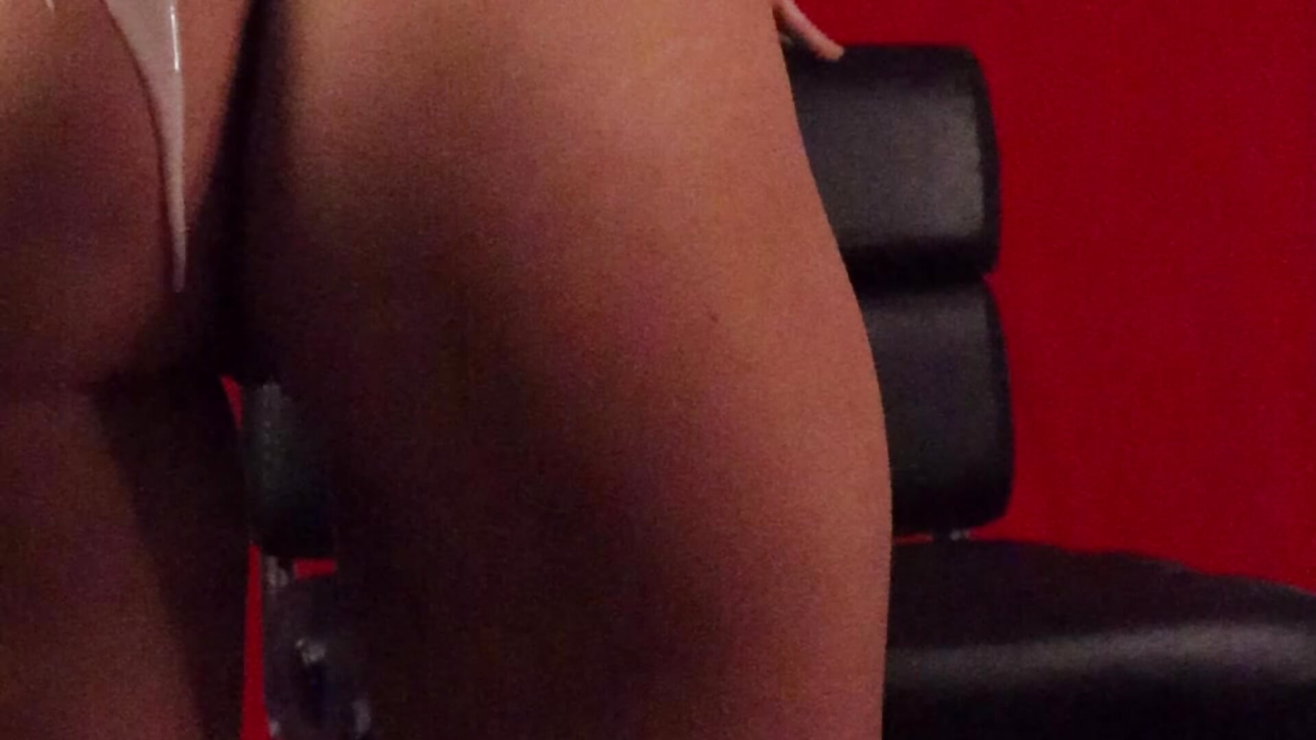 Milk on my ass♥ - video by Olivia_jazz cam model