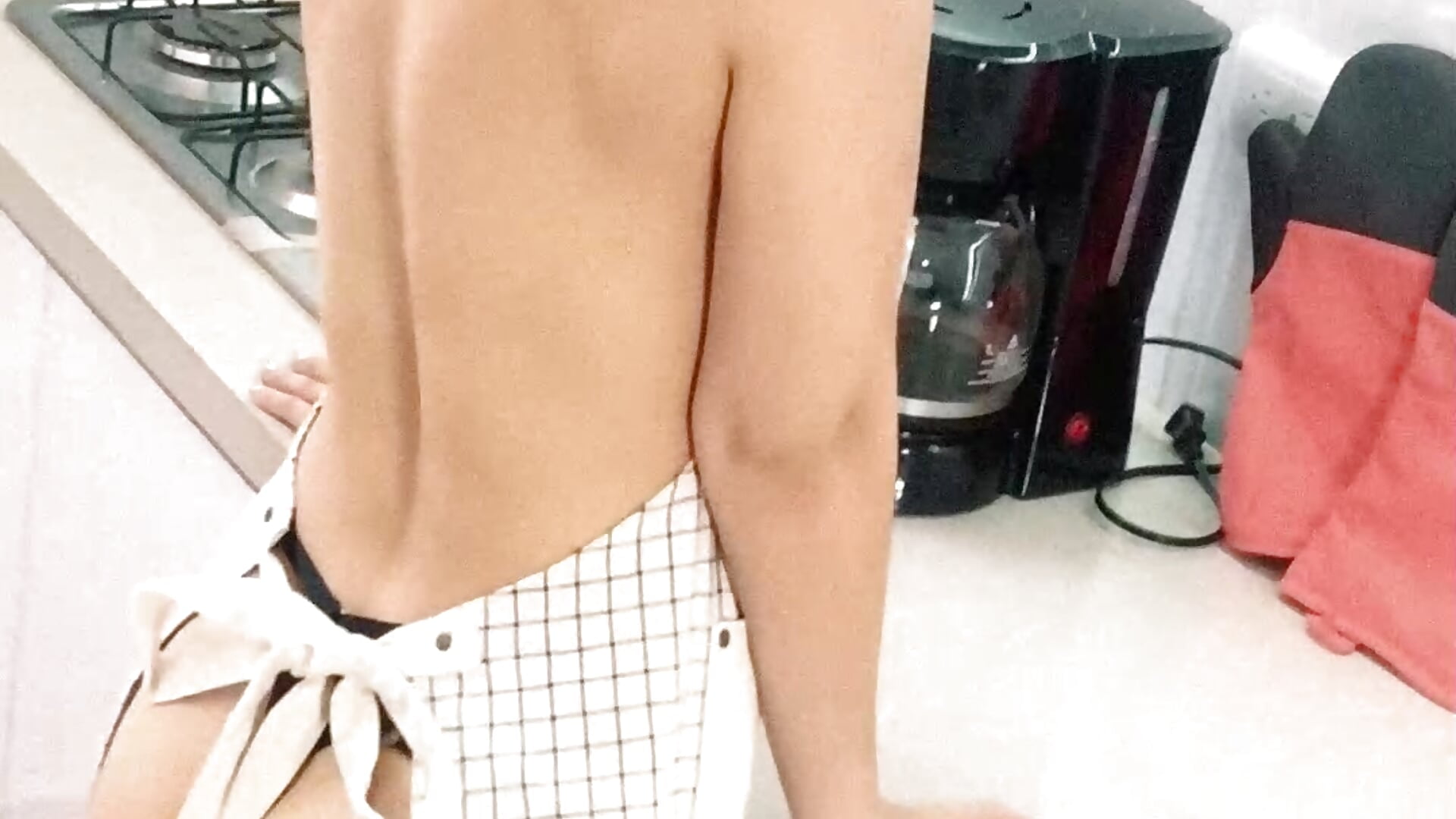 Me in the Kitchen! - video by Olivia_jazz cam model