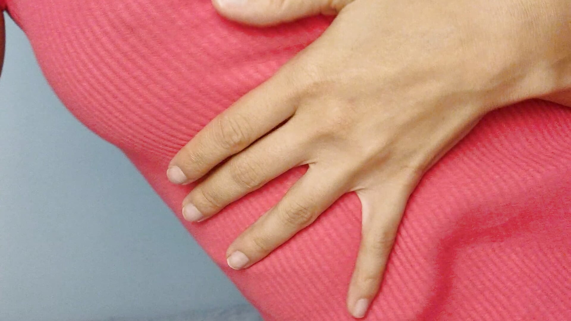 Pink dress, pink pussy - video by Olivia_jazz cam model