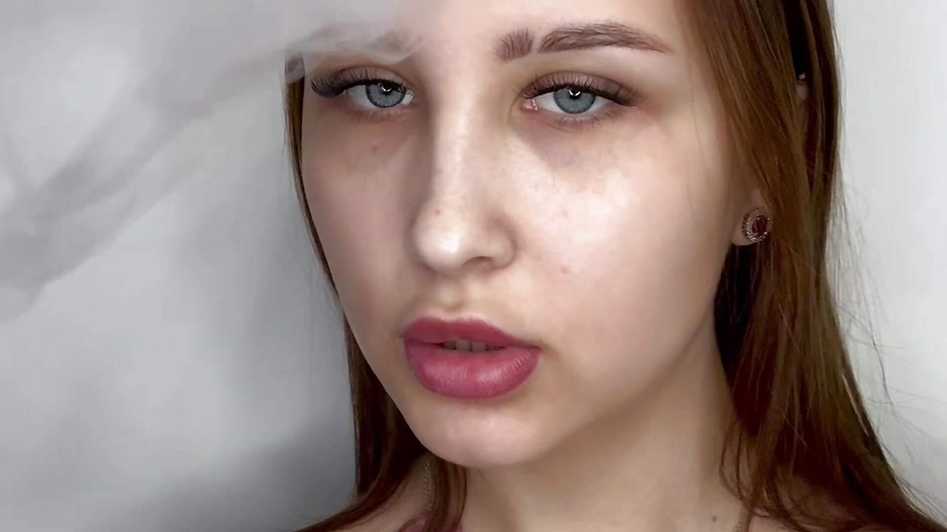 ✨ Moments on Camera – video af HwaGlazener cam-model