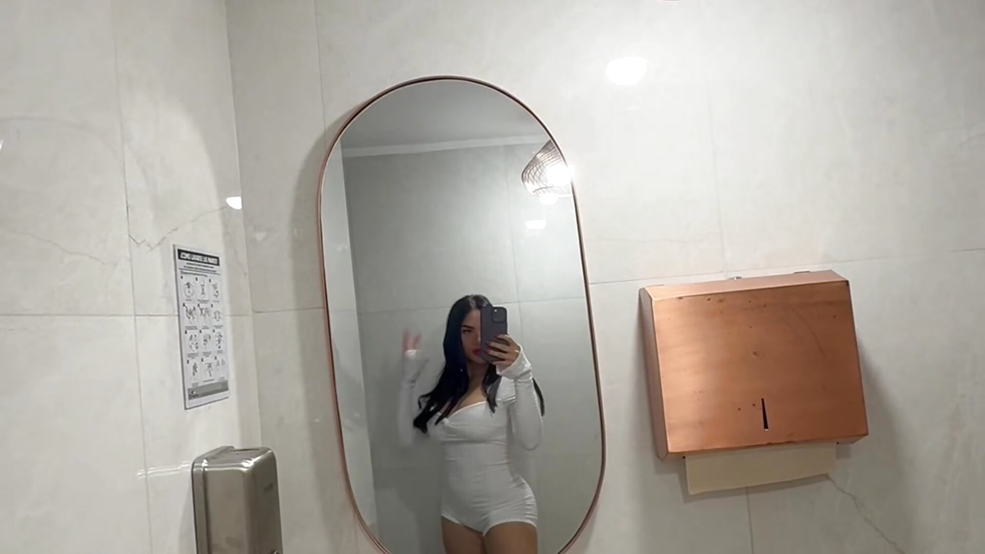 Bad thinks at spa bathroom