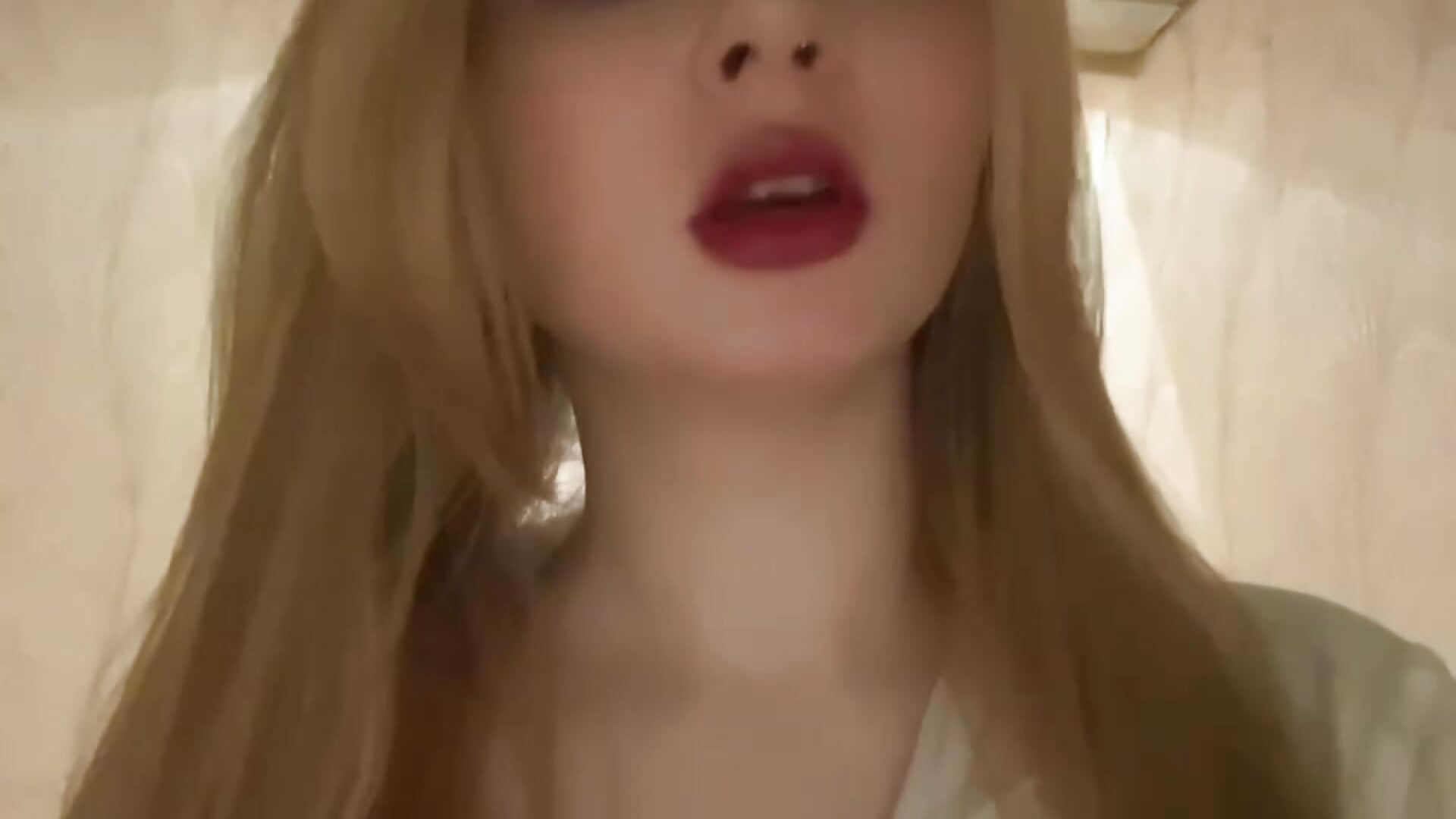 It's me :) - video by sleepyGlam_