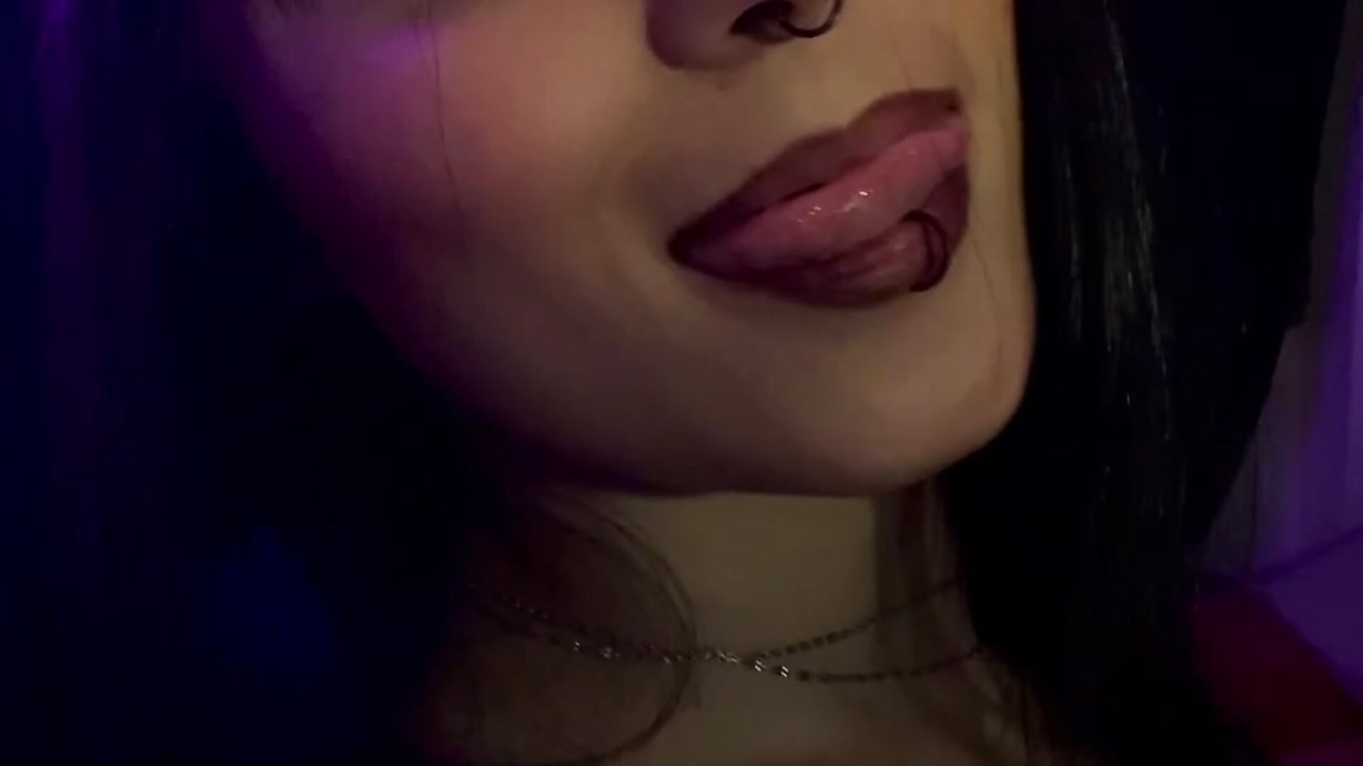 💜💜 - video Aurora_fox00 kameramallilta