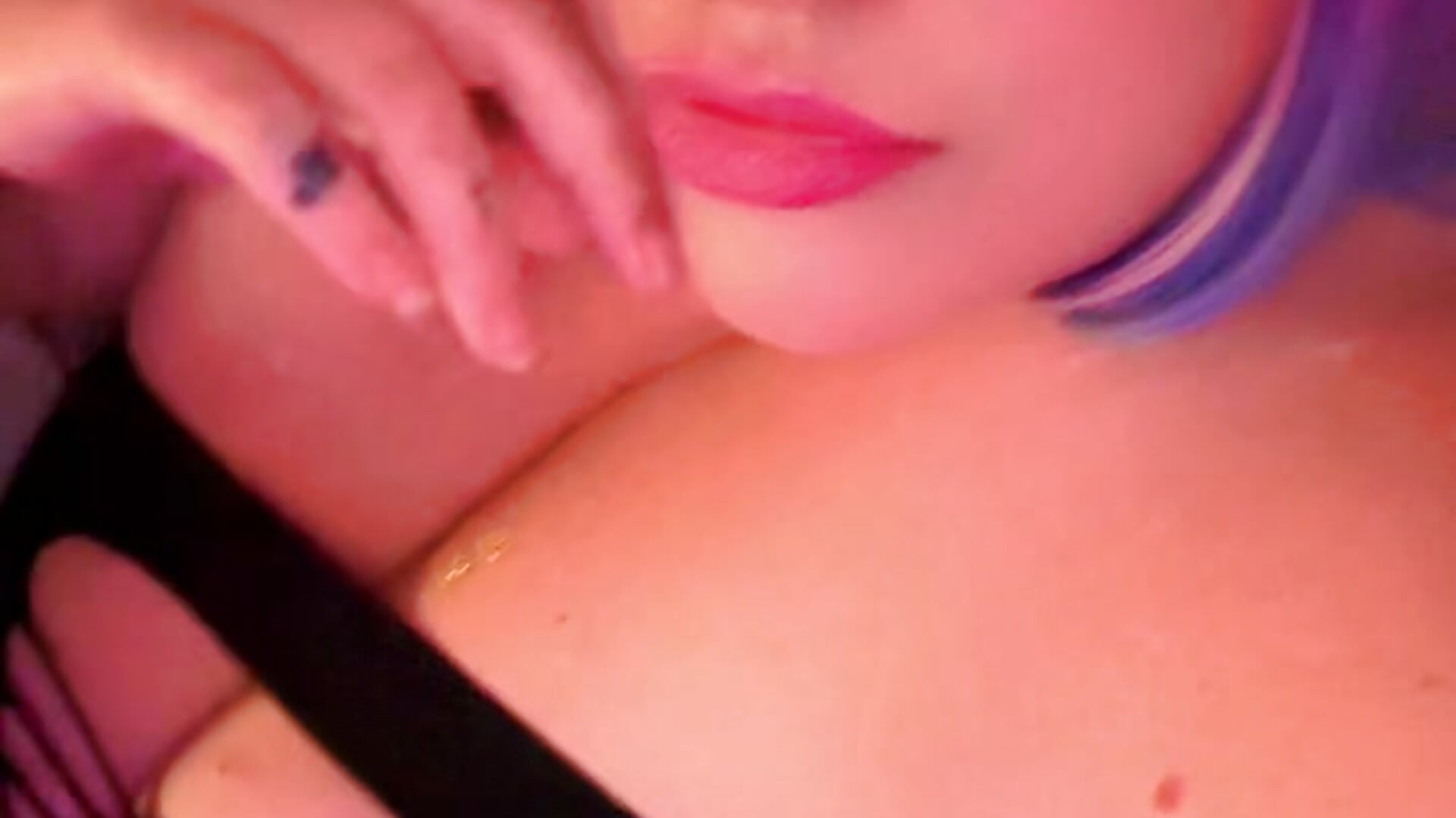 I want you to want me. 👀 - video by bbwblonde69 cam model