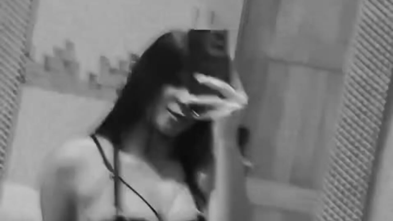very hot light blue - video by Celeste_rossee cam model