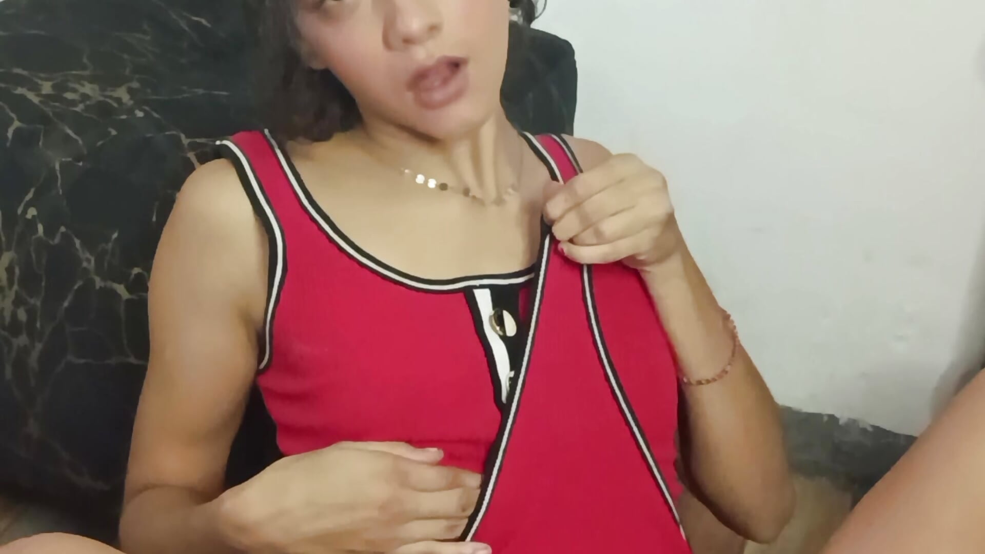 Does the bodysuit come off?🫦👄