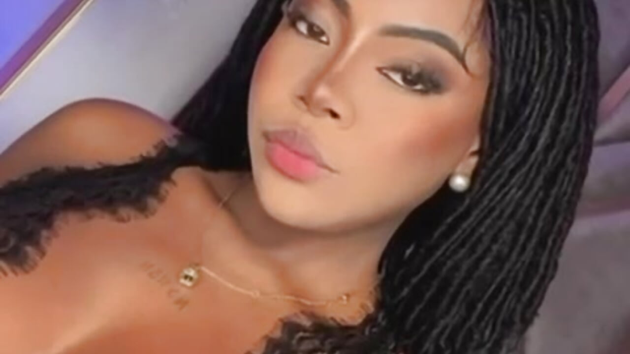 Caress me 💦😈 - video Lola_king_ kameramallilta