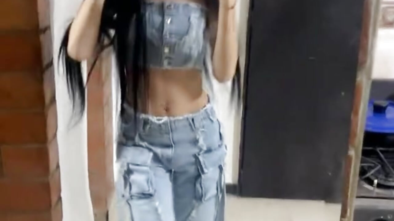 Hi - video di MeelanyAlejandraa modella di cam