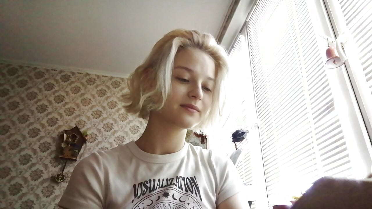 I'm drawing – video af Smartemilia cam-model