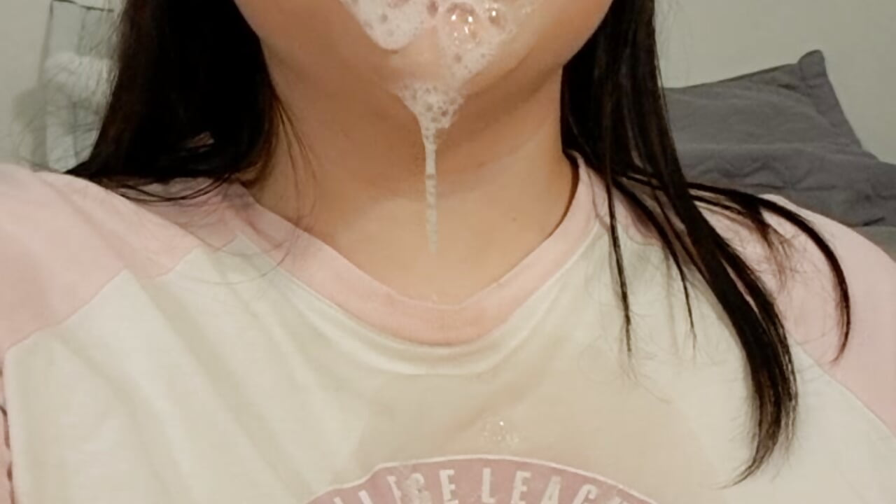 I love making bubbles - video by Gabyy999