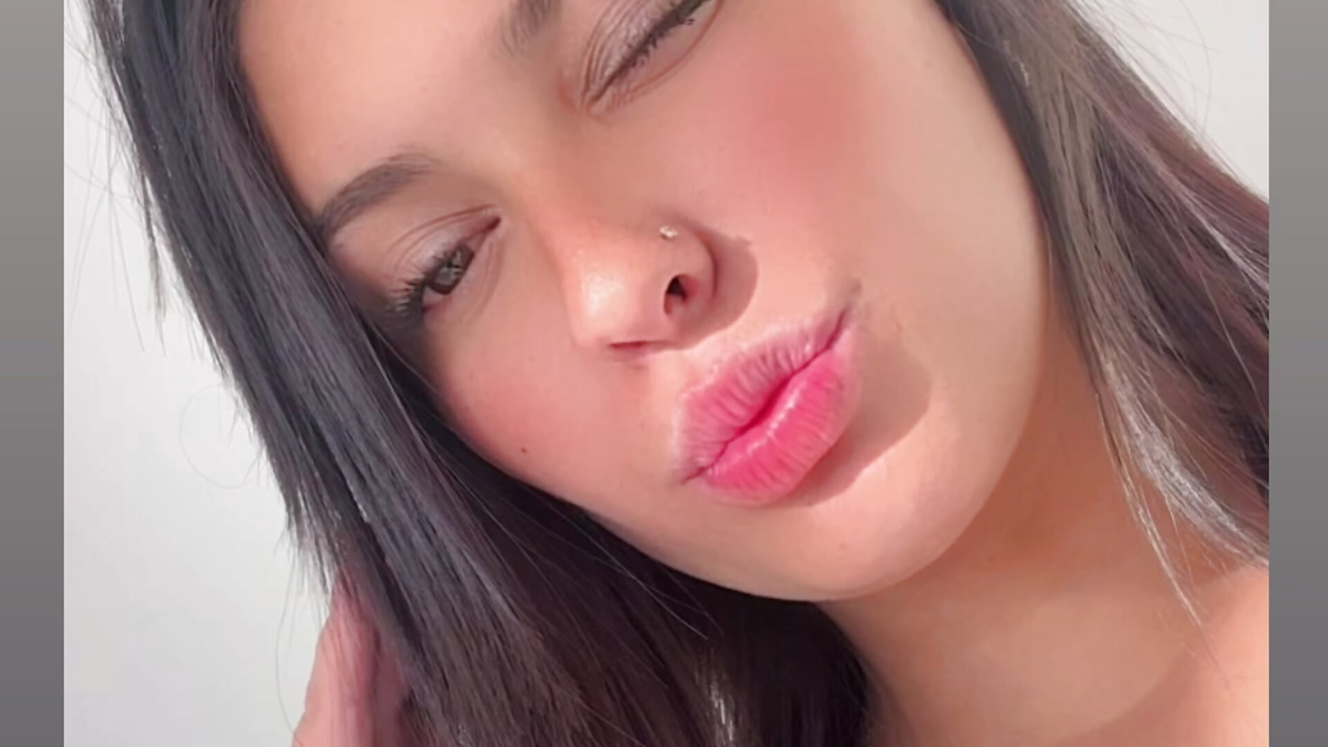 442D959F-85AD-4398-A1FF-4B92071B69EA - video av Lucifer-firee cam model