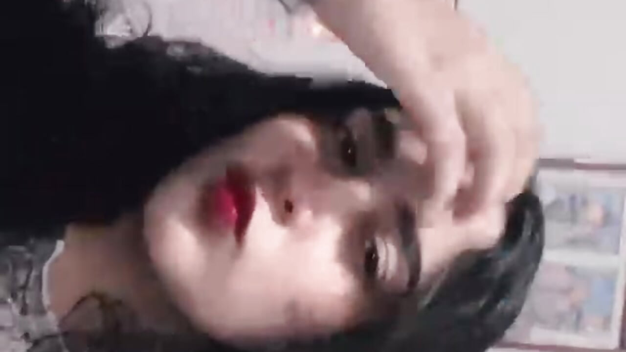 SEXY🔥🥵 - video by Raven__rose_