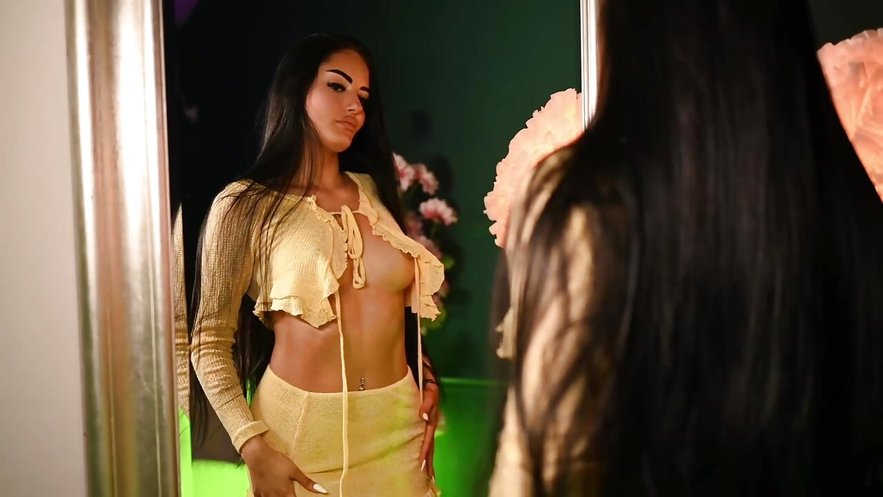 Kiss - video av AriaVossX cam-modell
