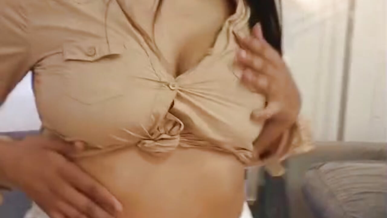 Hi, im again here - vídeo de Alessia_Copper1 modelo de câmara