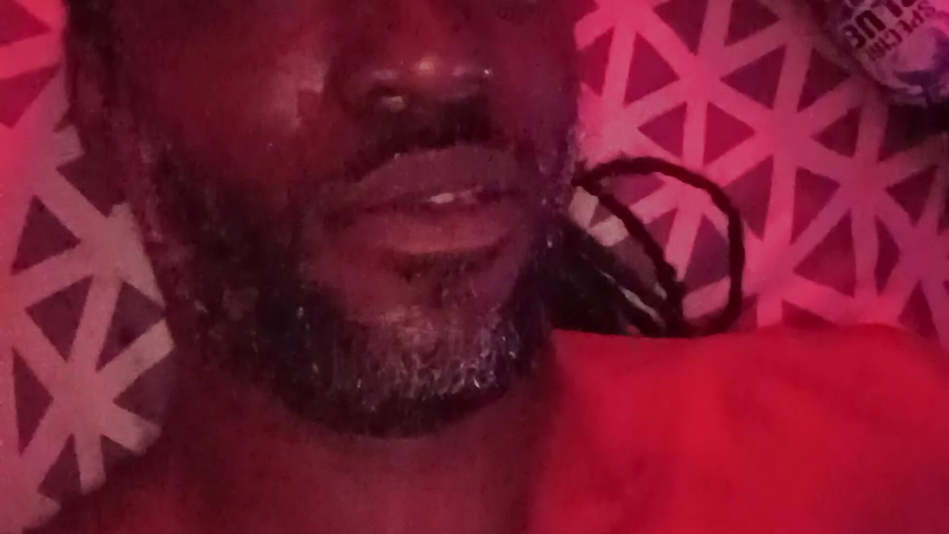 Cum everywhere - clip cu King_BlackStallion model videochat