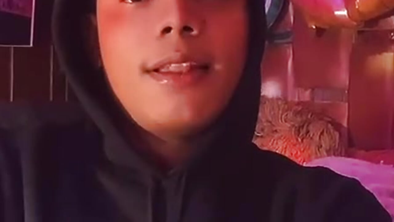 kiss me.🔥 - βίντεο μοντέλου _king_David