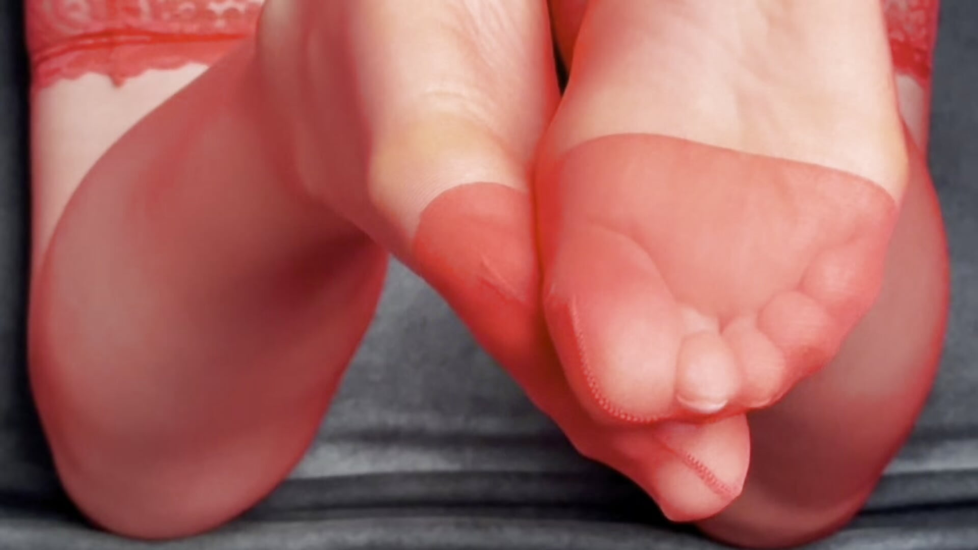 Foot fetish - video by LunaWhisper_ cam model