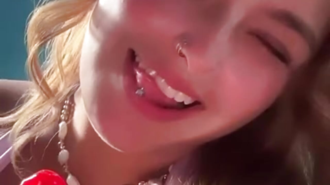 Welcome to paradise🌸 - video by Amber_Tx cam model