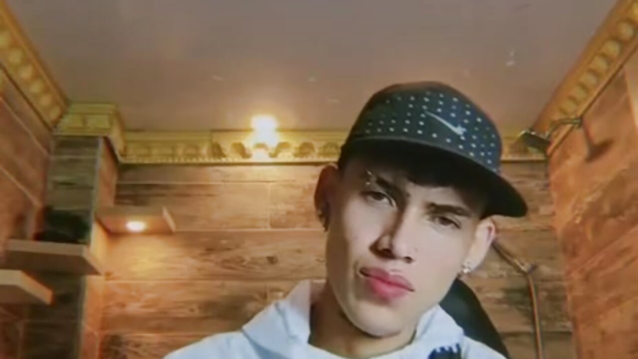 Sexy Guy – video modela na kameri asbeel_grygory_