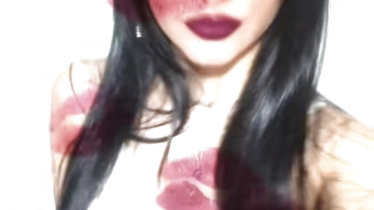 Kiss. 😈 - clip cu aphrodite_girl_1 model videochat