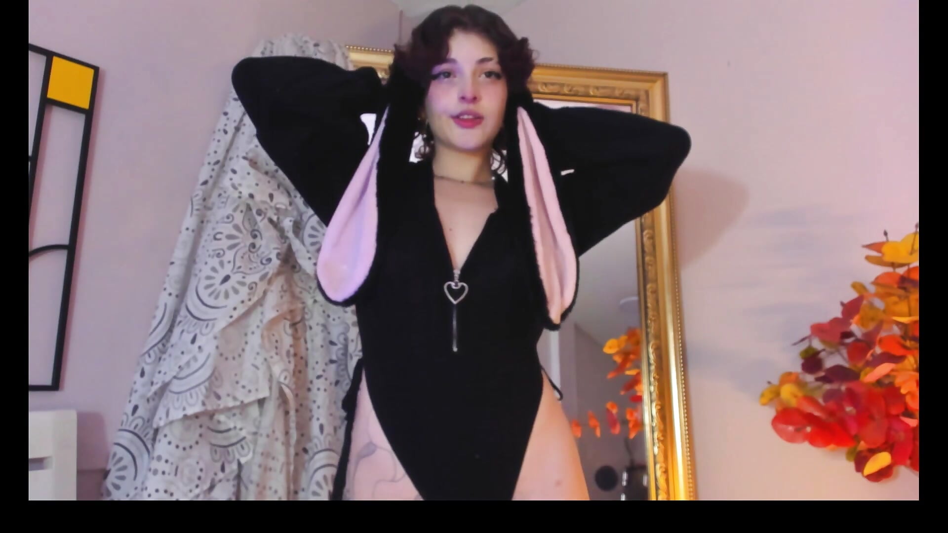 CyberLucy or BunnyLucy? (´▽`ʃ♡ƪ) - video by CyberLucy cam model