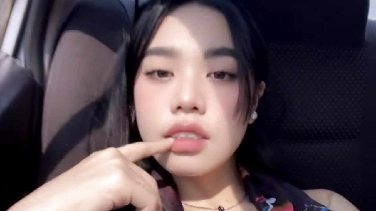 Cute me - LoisKoski 캠 모델의 동영상