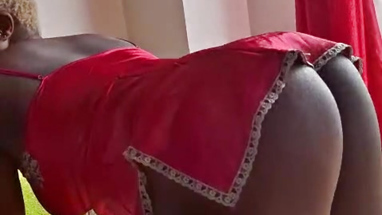 Shaking ass - video av Mathaa