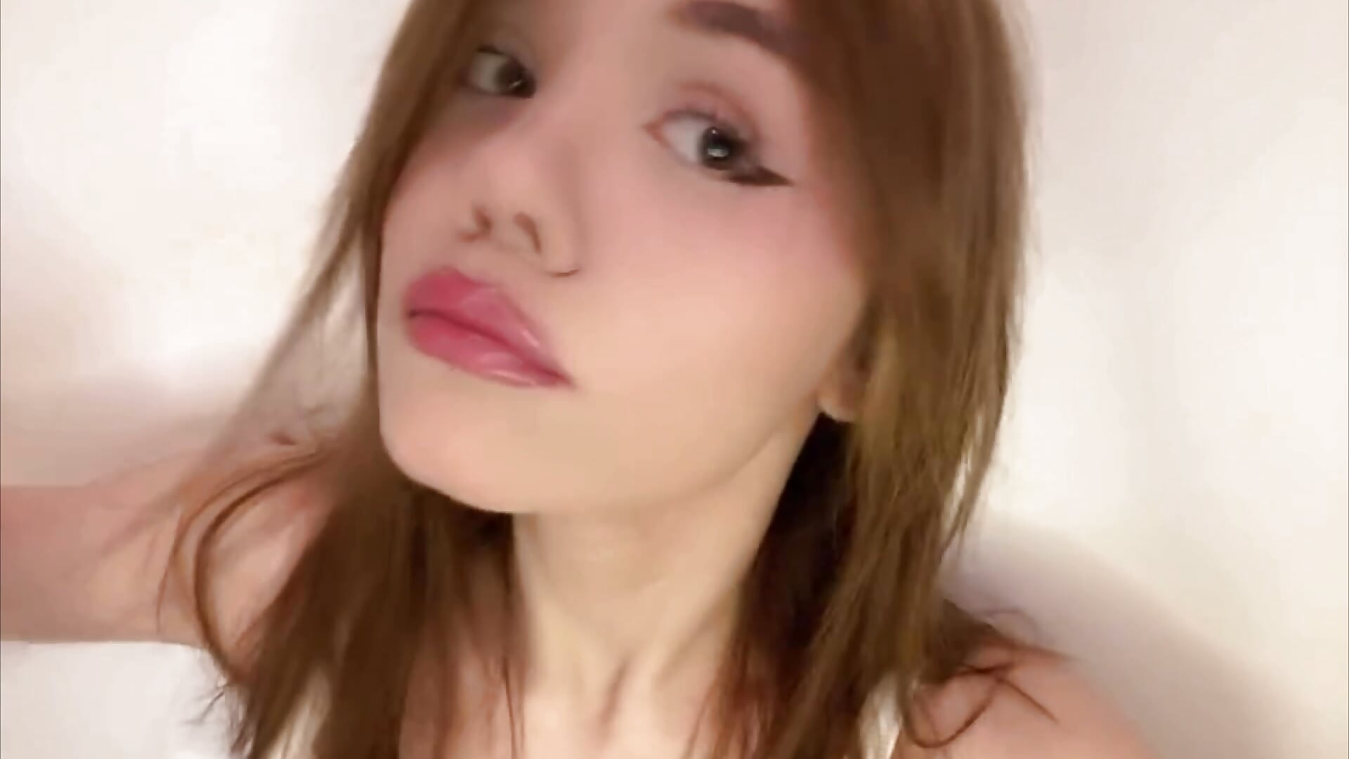 cutie me ^^ - video by linathecutie cam model