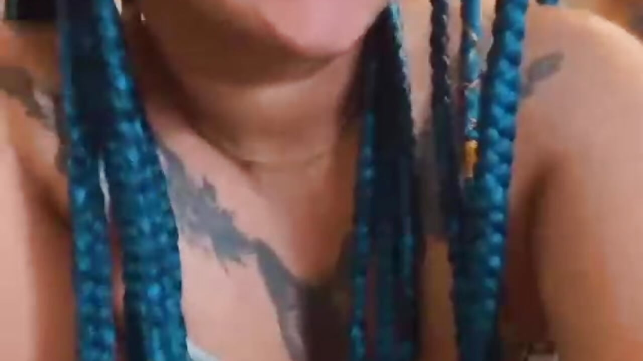 Holy 💕 - Vídeo de HolyCow_Girl_tp, modelo de vídeos