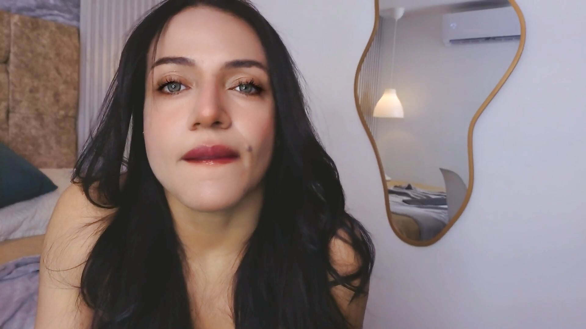 sucking my delicious fingers – video modela na kameri Scarlet_Jhonsonn