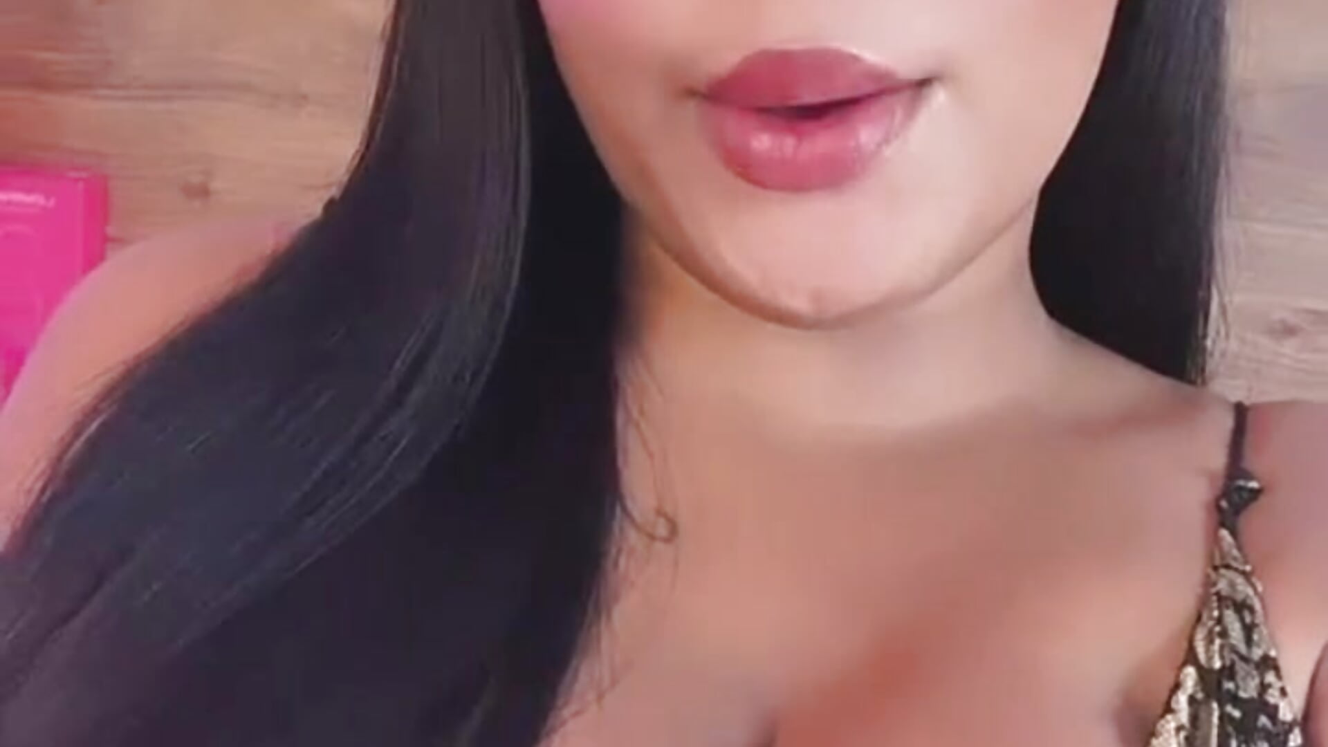sexy cristine - video by CristineMiller cam model