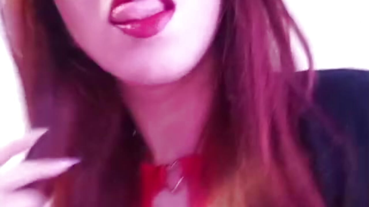 mmmm - video by isa_thompson2 cam model