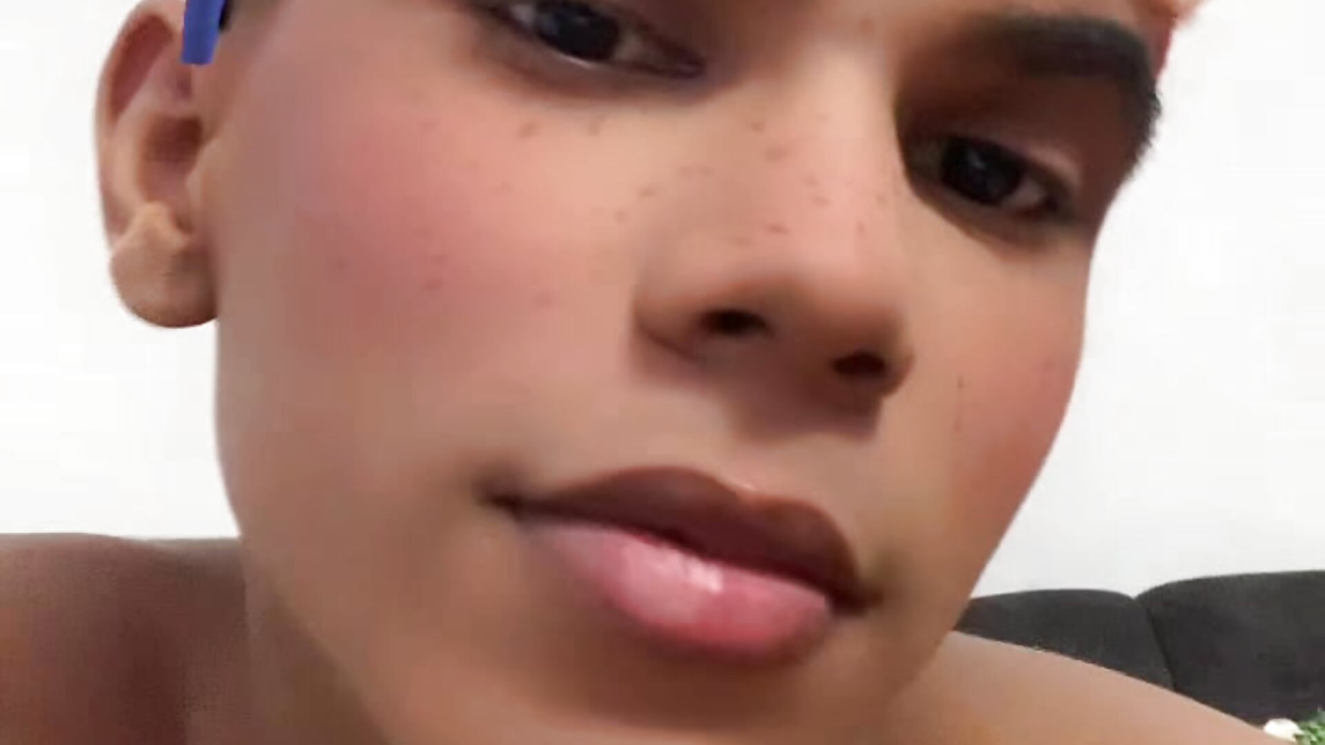 JOEL😘❤ - video oleh model kamera BLACK_AND_LOVER