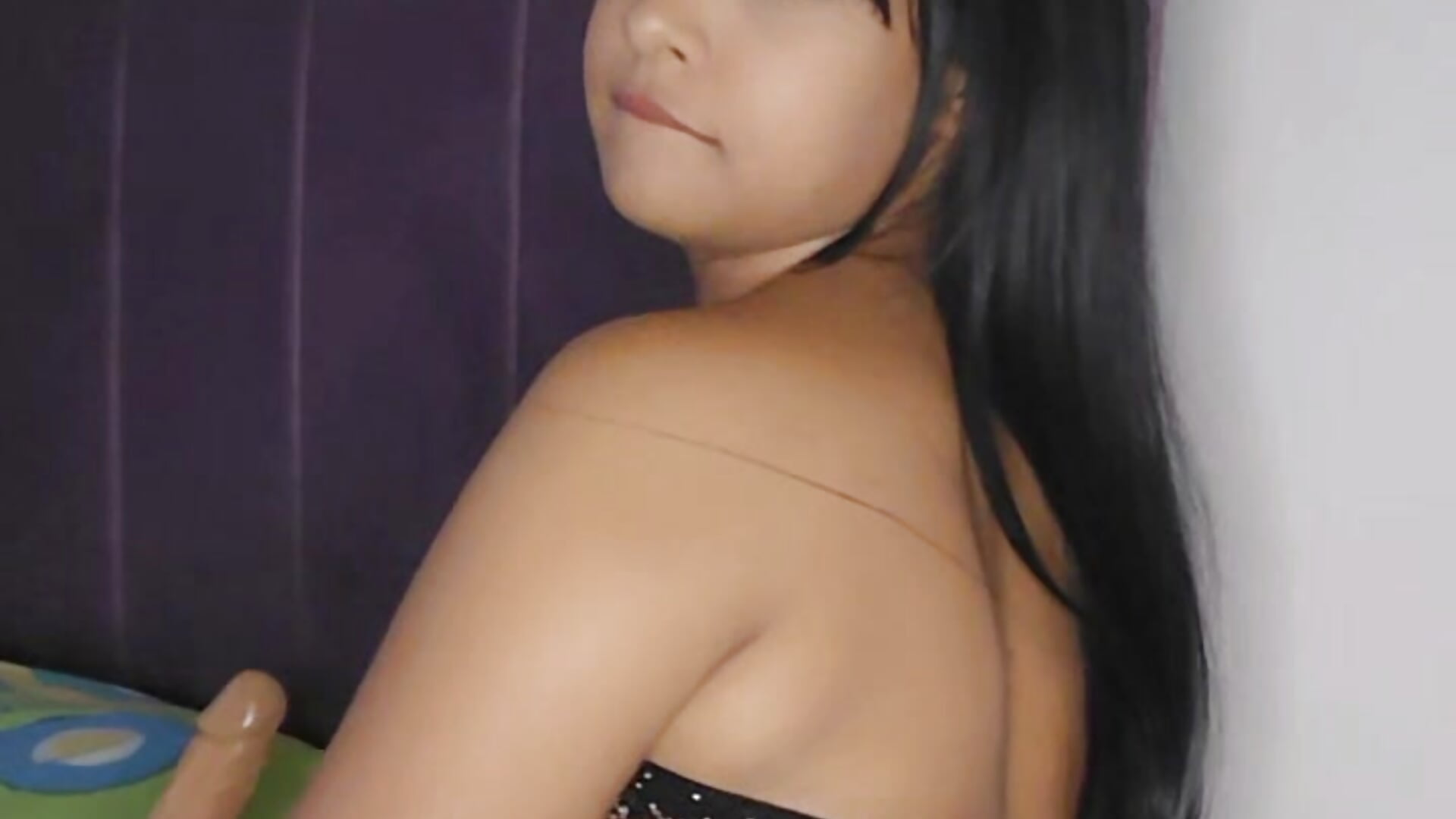 660599 - video di crisvelk modella di cam