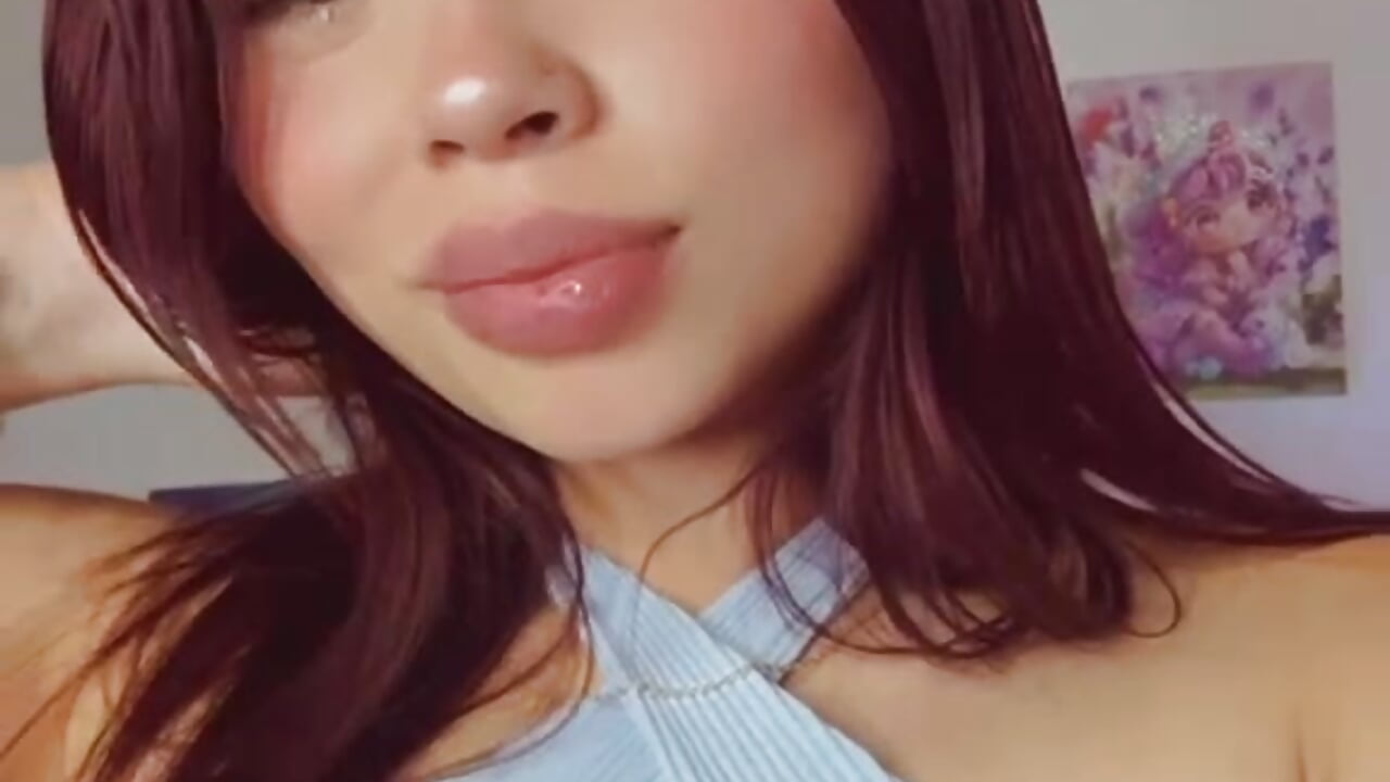 WhatsApp Video 2026-07-08 at 3,11,11 PM – video modela na kameri cloey_sweet18