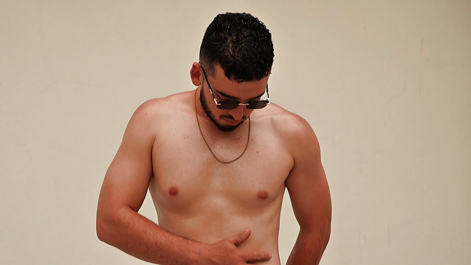 This is me 🔥 – video od webkamerové modelky Logan_WolfJS