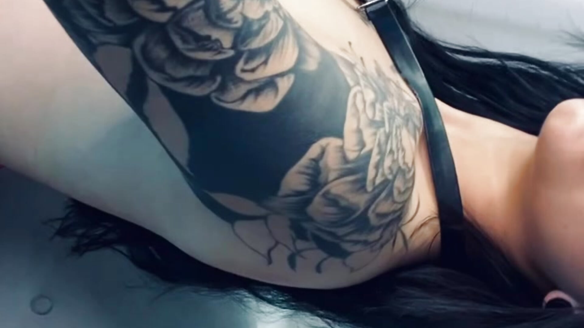 𝑇𝑒𝑚𝑝𝑡𝑎𝑡𝑖𝑜𝑛 - video by Dakotta_Hill cam model