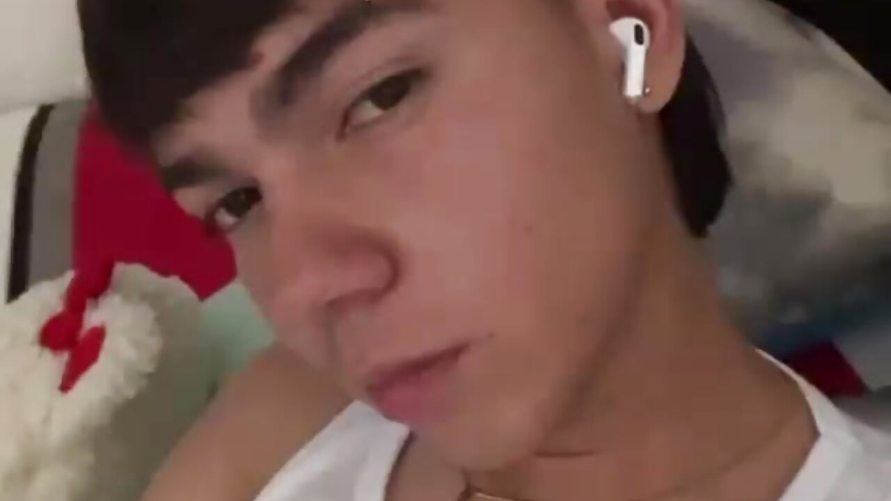 Welcome love 🤍 - video by Axeel_Frost cam model