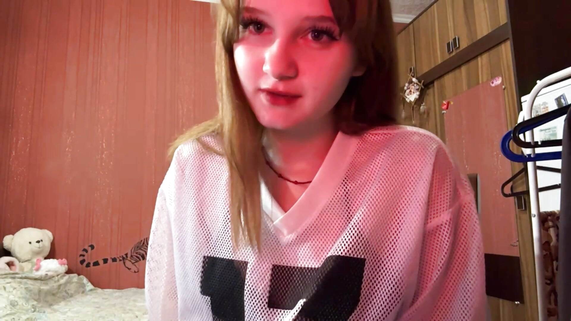 top vibe – video af AdaCoss cam-model