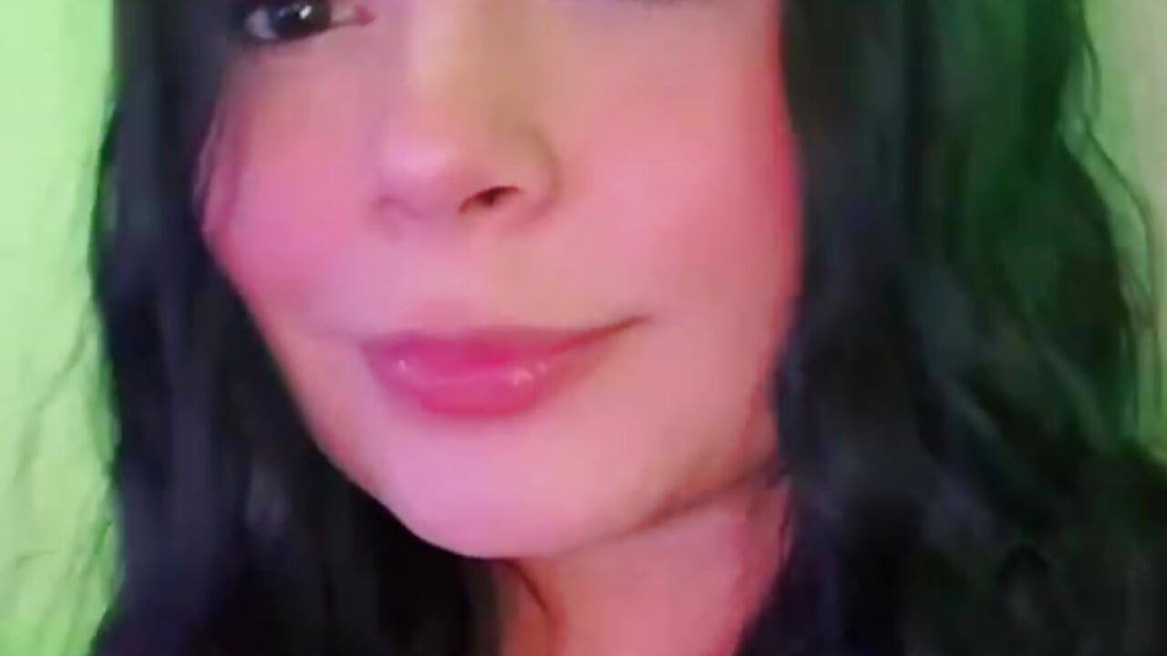 🧡 – video od webkamerové modelky summersunsett