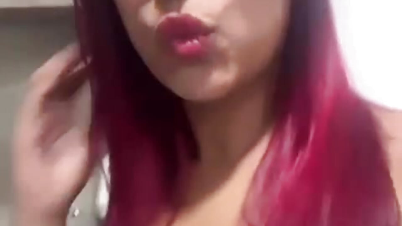 follow me darling – video modela na kameri Ximena_noir