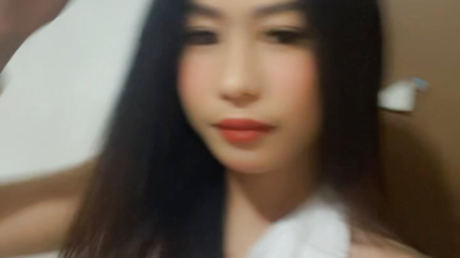 2E57C23D-C698-4A74-A86A-036411CA695A – video modela na kameri Joannajoson