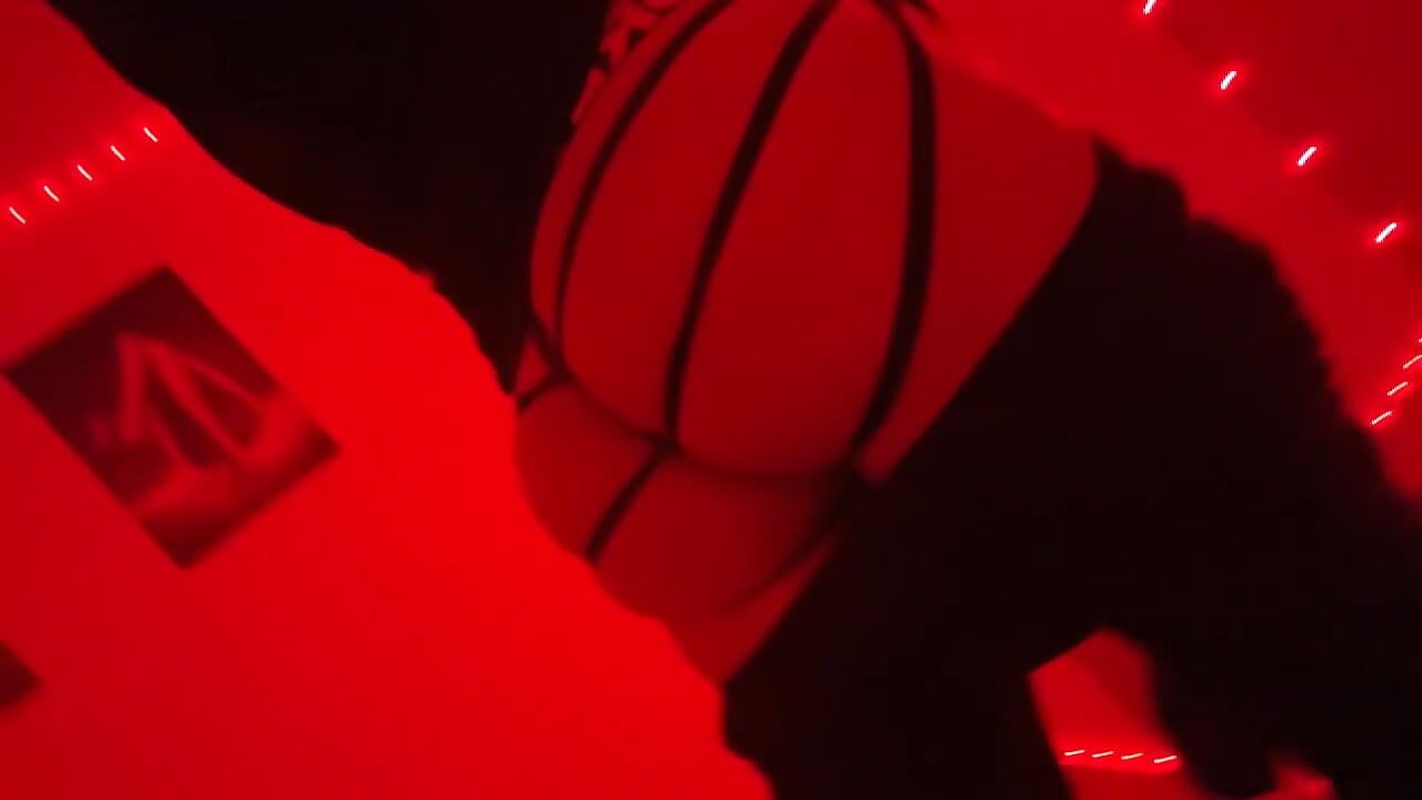 Thick enough - video by Bxslim cam model