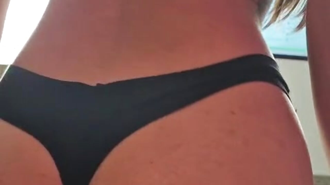She makes me crazy - video av Maddie_Math cam model