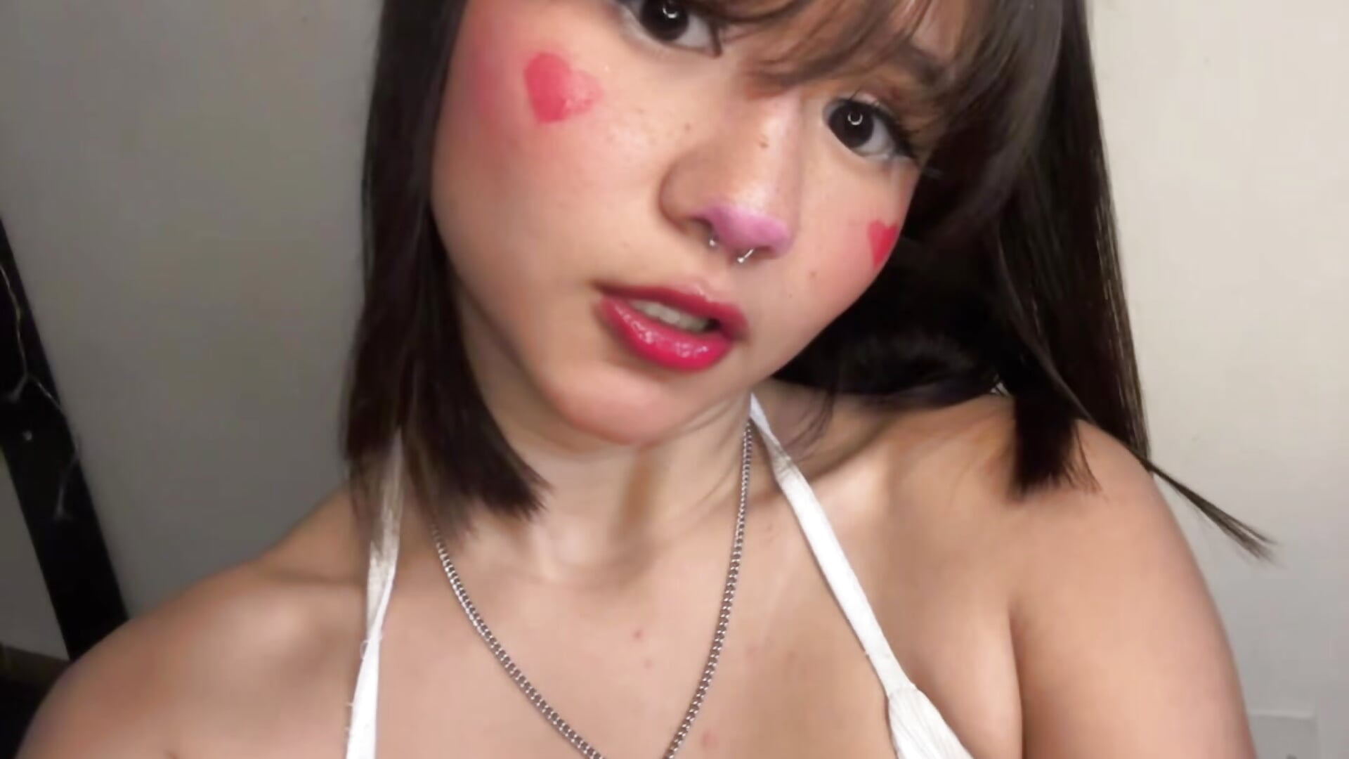 ୨୧ 𝓱𝓮𝓻𝓮 𝓼𝓱𝓮 𝓰𝓸𝓮𝓼 𝓪𝓰𝓪𝓲𝓷 ୨୧ - video van ivi_sunny cam-model