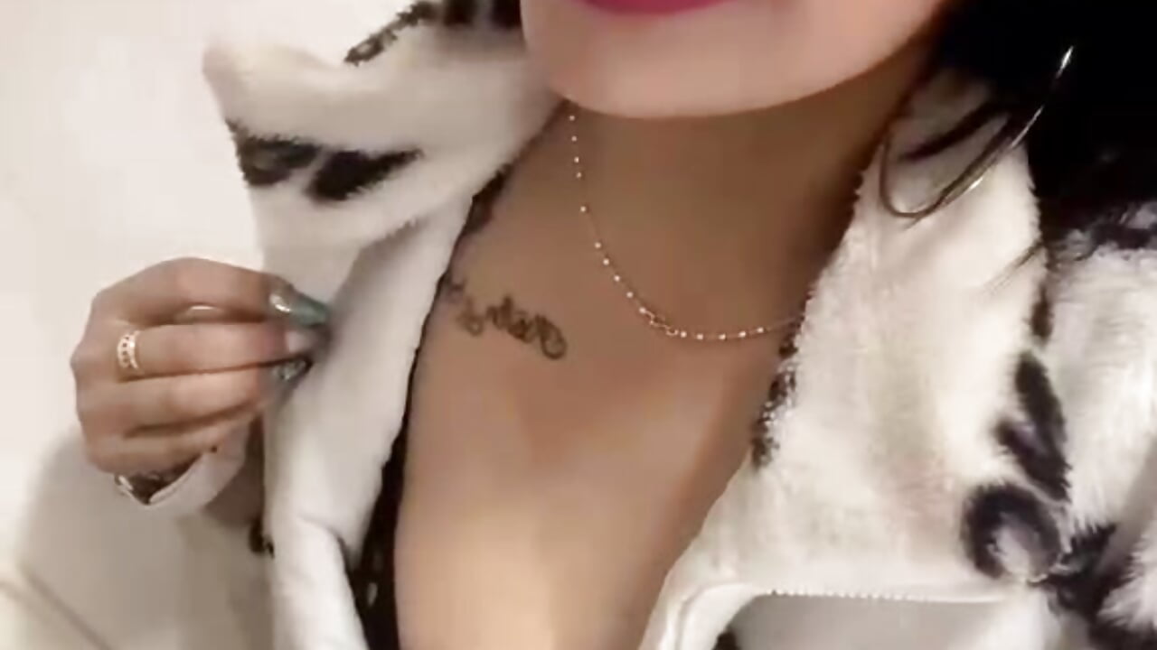 conoceme - video oleh model kamera EvelingMiller